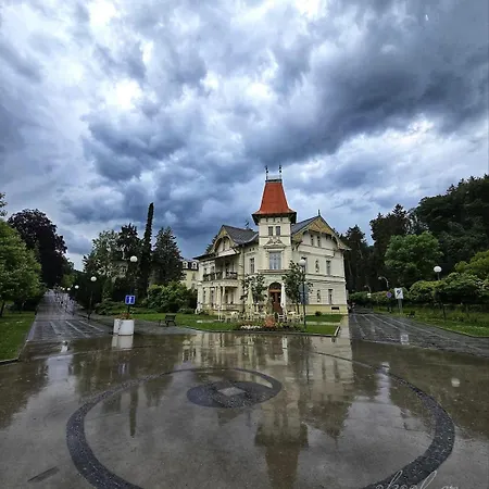 Garsonka - Luhačovice
